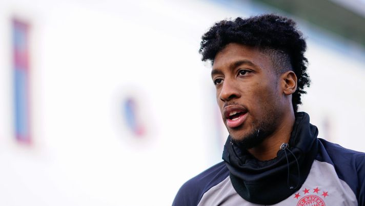 MUNICH, GERMANY - NOVEMBER 30: In this handout image provided by FC Bayern Muenchen Kingsley Coman of FC Bayern Muenchen arrives for a training session a day before the UEFA Champions League Group A stage match between FC Bayern Muenchen and Atletico Madrid at Saebener Strasse training ground on November 30, 2020 in Munich, Germany. (Photo by Handout/FC Bayern via Getty Images) MUNICH, GERMANY - NOVEMBER 30: In this handout image provided by FC Bayern Muenchen Kingsley Coman of FC Bayern Muenchen arrives for a training session a day before the UEFA Champions League Group A stage match between FC Bayern Muenchen and Atletico Madrid at Saebener Strasse training ground on November 30, 2020 in Munich, Germany. (Photo by Handout/FC Bayern via Getty Images)