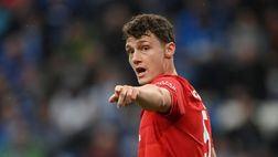 Pavard ballerino scatenato: non si ferma nemmeno durante i massaggi