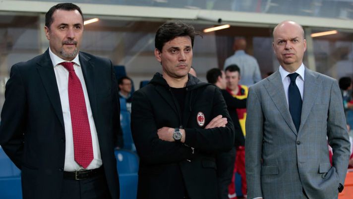 BERGAMO, ITALY - MAY 13: (L-R) Sport Director of AC Milan Massimiliano Mirabelli, AC Milan coach Vincenzo Montella and AC Milan CEO Marco Fassone look on before the Serie A match between Atalanta BC and AC Milan at Stadio Atleti Azzurri d'Italia on May 13, 2017 in Bergamo, Italy. (Photo by Emilio Andreoli/Getty Images) Incredibile Milan, dopo sette acquisti spunta un extra-budget: i prossimi colpi - immagine 1