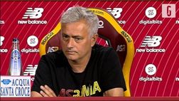 Mourinho chiude la conferenza stampa con una dedica a Zeman | VIDEO