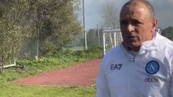 Calzona dirige il primo allenamento e saluta i tifosi: “Ciao a tutti”