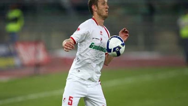 Il gip: “Gli ex del Bari non erano vittime, partecipavano attivamente alle combine” - immagine 1