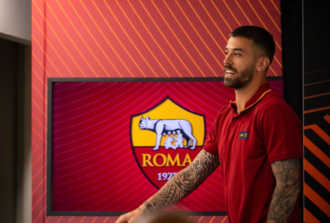 Roma, la conferenza stampa di Mourinho e Spinazzola – FOTO GALLERY - immagine 9