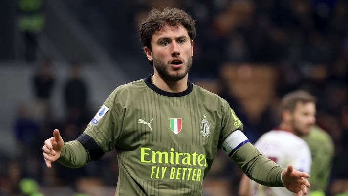 Davide Calabria AC Milan Milan-Torino 1-0 Serie A 2022-2023