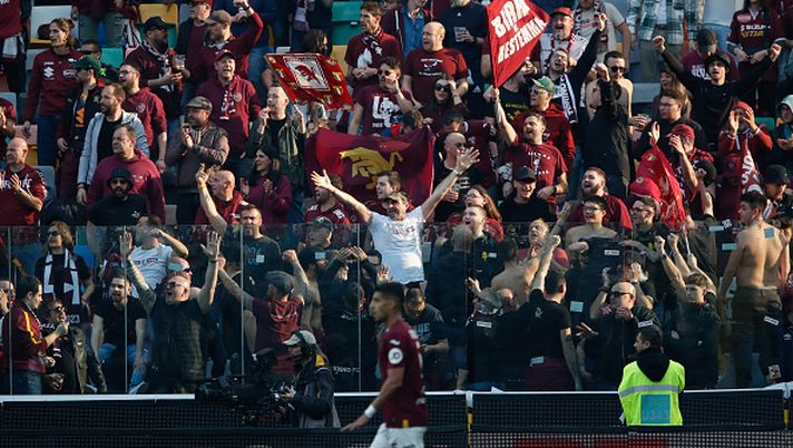 Toro, la Maratona pensa già al derby: bandierine e curva tutta colorata - immagine 1