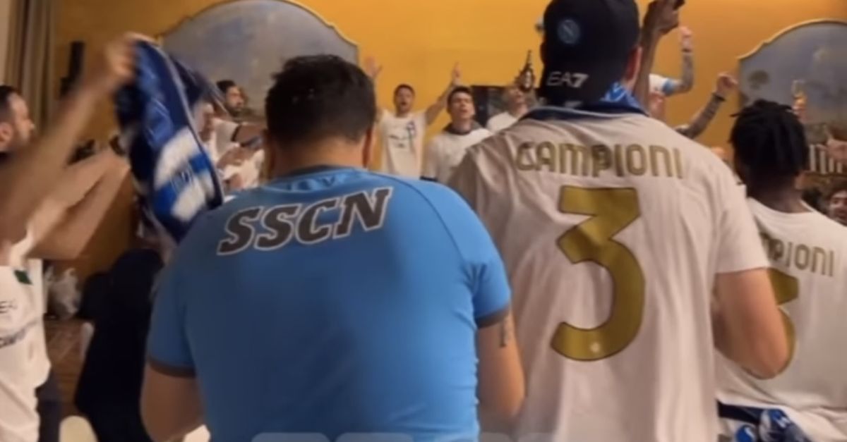 VIDEO “I Campioni Dell’Italia Siamo Noi!”: La Festa Dei Calciatori In ...