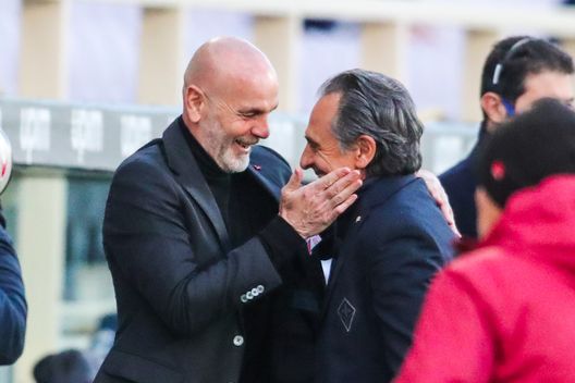  GERMOGLI PH: 21 MARZO 2021 FIRENZE STADIO ARTEMIO FRANCHI SERIE A FIORENTINA VS MILAN NELLA FOTO SALUTO TRA PIOLI E PRANDELLI 