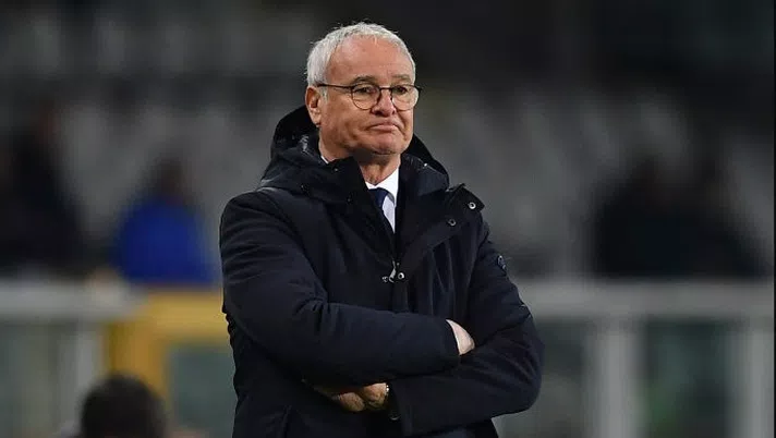 TURIN, ITALY - FEBRUARY 08:  UC Sampdoria head coach Claudio Ranieri watches the action during the Serie A match between Torino FC and  UC Sampdoria at Stadio Olimpico di Torino on February 8, 2020 in Turin, Italy.  (Photo by Valerio Pennicino/Getty Images)