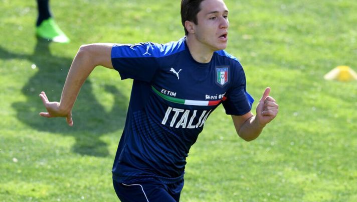 Chiesa non si allena neanche oggi: l’infortunio lo blocca, sovraccarico muscolare - immagine 1