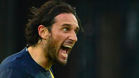 Luca Toni (fonte foto: www.hellasveronastyle.eu) Luca Toni (fonte foto: www.hellasveronastyle.eu)