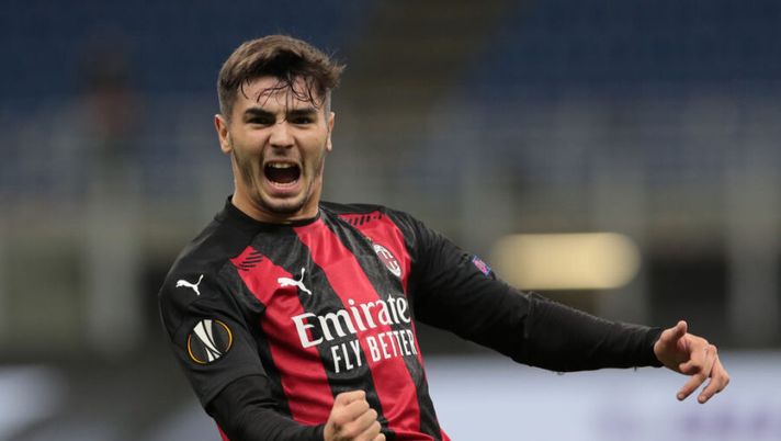 MILAN, ITALY - OCTOBER 29: Brahim Diaz of AC Milan celebrates after scoring the opening goal during the UEFA Europa League Group H stage match between AC Milan and AC Sparta Praha at San Siro Stadium on October 29, 2020 in Milan, Italy. (Photo by Emilio Andreoli/Getty Images) Sky: “Preso Brahim, le cifre! Jovic, Giroud, Bakayoko, una novità in fascia: le mosse del Milan”- immagine 1