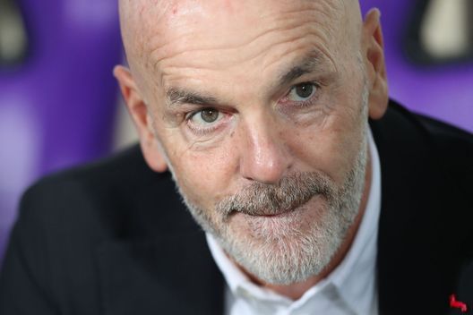 Stefano Pioli manager of AC Milan Stefano Pioli manager of AC Milan