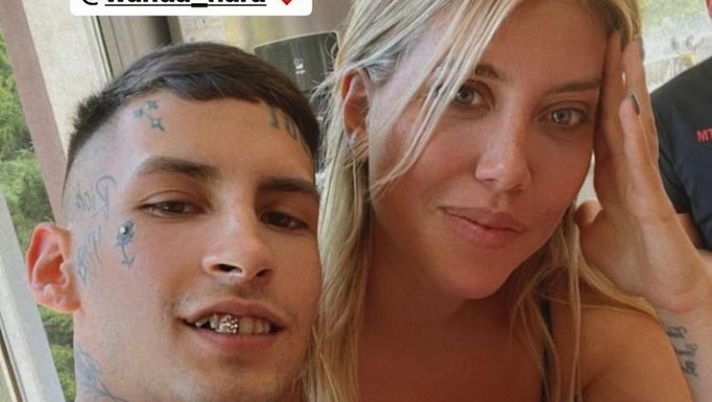 Wanda e L-Gante scatenati per l’Argentina, con loro c’è anche la figlia del rapper - immagine 1