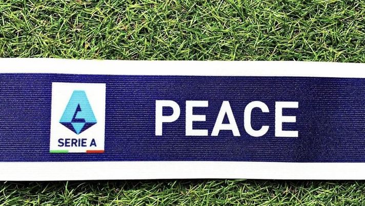 L’iniziativa della Serie A: tutti i capitani con la fascia con la scritta ‘Peace’ - immagine 1
