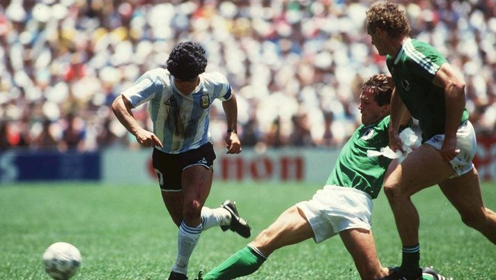 Matthaus dona al museo la maglia di Maradona della finale Mondiale 1986 - immagine 1