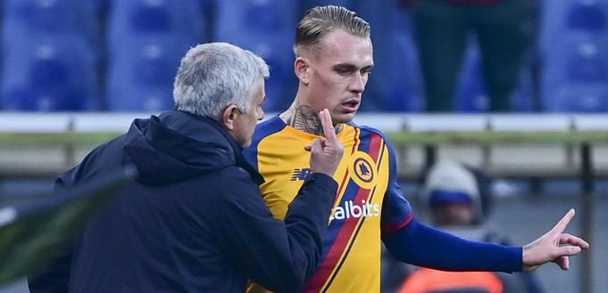 Getty Images L’avvocato di Karsdorp: “La Roma doveva dissociarsi da Mourinho. Niente rescissione”- immagine 2