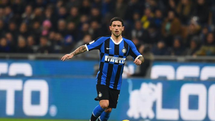 MILAN, ITALY - FEBRUARY 12: Stefano Sensii of FC Internazionale in action during the Coppa Italia Semi Final match between FC Internazionale and SSC Napoli at Stadio Giuseppe Meazza on February 12, 2020 in Milan, Italy. (Photo by Claudio Villa - Inter/Inter via Getty Images) Samp, la carica della moglie di Sensi: “Ti meriti il meglio amore mio…” - immagine 1