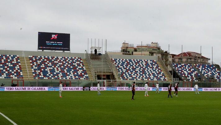 Getty Images  Crotone e Catanzaro ricordano il naufragio di Cutro: le iniziative in occasione del derby - immagine 1