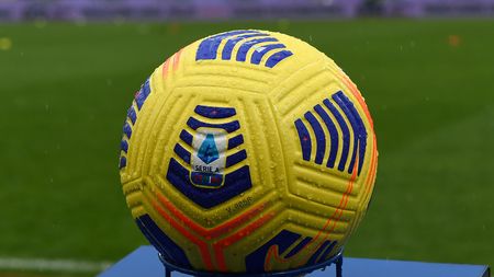 BENEVENTO, ITALY - JANUARY 09: Detail view of the Serie A Nike Flight hi-vis match ball prior to the Serie A match between Benevento Calcio and Atalanta BC at Stadio Ciro Vigorito on January 09, 2021 in Benevento, Italy. Sporting stadiums around Italy remain under strict restrictions due to the Coronavirus Pandemic as Government social distancing laws prohibit fans inside venues resulting in games being played behind closed doors. (Photo by Francesco Pecoraro/Getty Images)