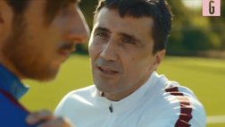VIDEO, “Speravo de morì prima”, Castellitto interpreta Totti: “Vi presento il mio personaggio. Un’icona tra ironia, pasta e fagioli”