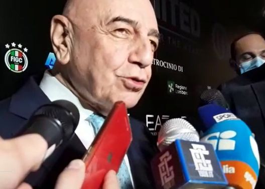 Fcinter1908 Galliani, ancora mercato: “Sensi ieri è stato a casa mia, ha un paio di giorni per decidere” - immagine 1