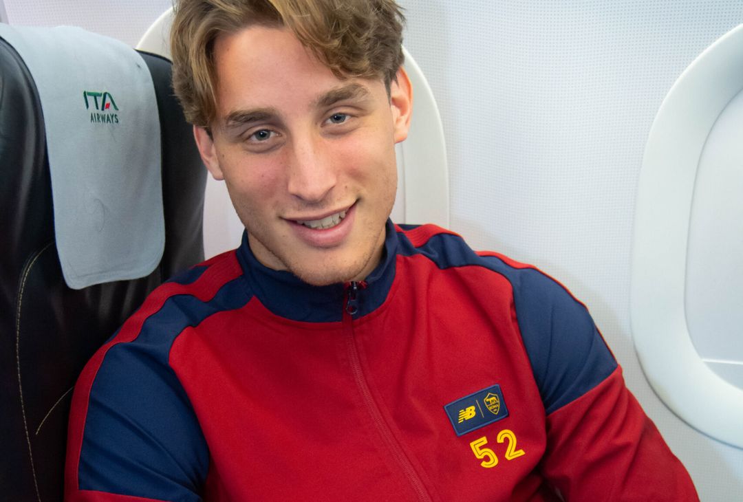 Roma in viaggio verso Leverkusen: presenti Dybala e gli indisponibili – FOTO GALLERY - immagine 27