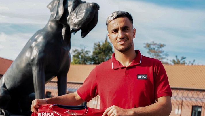 VIDEO Ounas al Lille, visita alle strutture del suo nuovo club: la presentazione ounas