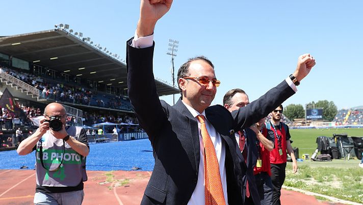 COMMISSIONI PROCURATORI E' POLEMICA