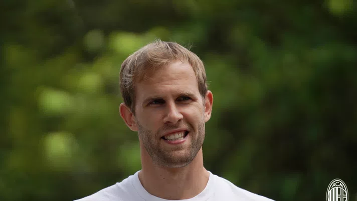Ivan Strinic, ormai ex difensore del Milan (credits: acmilan.com)