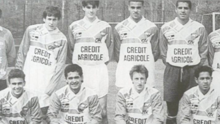 Erano amici nell’Auxerre, poi il derby di Glasgow li ha divisi: le verità nascoste della foto vintage… - immagine 1