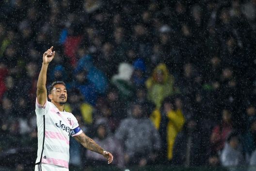 Danilo: “Juve ambisce a cose importanti. Sorpasso all’Inter? Abbiamo un sogno e…”- immagine 2