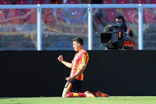 lecce, gonzalez (Photo by Maurizio Lagana/Getty Images) Lecce, Sticchi Damiani: “Gonzalez non si muove a gennaio, pure se lo vuole il Napoli”- immagine 2