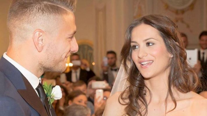 Jessica Melena, messaggio d’amore per l’anniversario con Ciro Immobile  Jessica Melena, messaggio d’amore per l’anniversario con Ciro Immobile