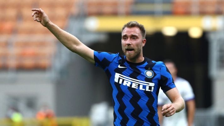 MILAN, ITALY - SEPTEMBER 19: Christian Eriksen of FC Internazionale reacts during the friendly match between FC Internazionale and SC Pisa at Stadio Giuseppe Meazza on September 19, 2020 in Milan, Italy. (Photo by Marco Luzzani/Getty Images) Inter, la Gazzetta: “Vecino al posto di Nainggolan. Eriksen, si spera in questo scambio” - immagine 1