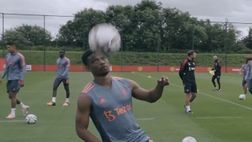 Vi ricordate di Diallo? Incanta tutti agli allenamenti del Manchester United (VIDEO)