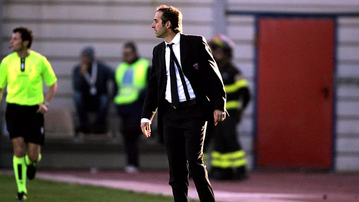 CAGLIARI, ITALY - DECEMBER 12: Marco Giampaolo coach of Catania during the Serie A match between Cagliari and Catania at Stadio Sant'Elia on December 12, 2010 in Cagliari, Italy.  (Photo by Enrico Locci/Getty Images)