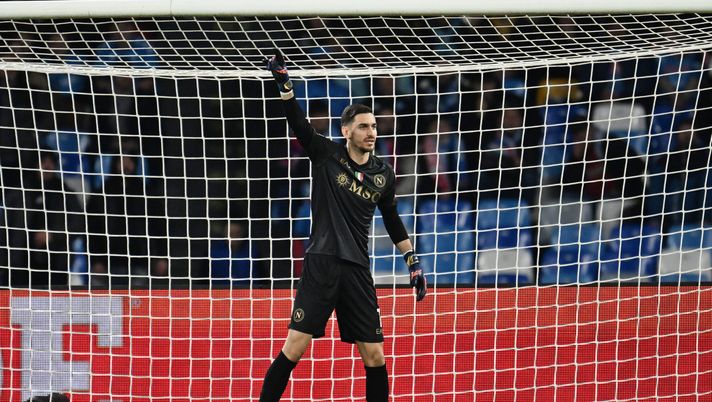 Brivido per Meret, ha rischiato l’infortunio nel riscaldamento: il retroscena – Prime - immagine 1