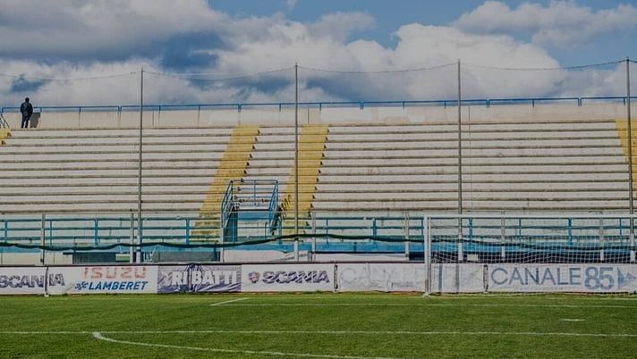 Brindisi, derby ok ma solo dalla Tribuna. Il prefetto vieta la trasferta-derby ai tifosi della Fidelis Andria 