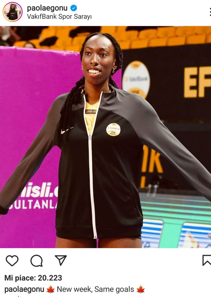Volley, super derby a Istanbul: Paola Egonu vince e festeggia a colpi di foto hot…- immagine 2