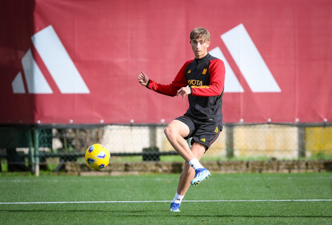 Roma, la rifinitura alla vigilia dell’Atalanta – FOTOGALLERY - immagine 38