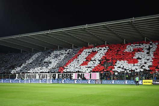 FOTO – La (doppia) coreografia di Cremonese-Fiorentina- immagine 2