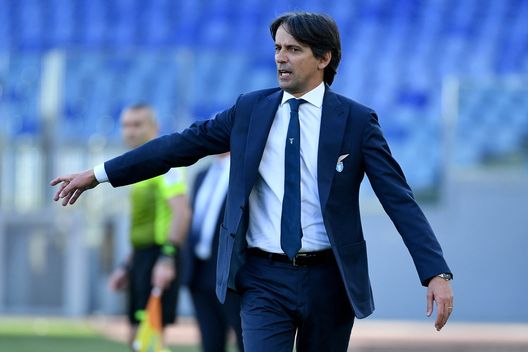 ROME, ITALY - FEBRUARY 20: SS Lazio head coach Simone Inzaghi during the Serie A match between SS Lazio and UC Sampdoria at Stadio Olimpico on February 20, 2021 in Rome, Italy. Sporting stadiums around Italy remain under strict restrictions due to the Coronavirus Pandemic as Government social distancing laws prohibit fans inside venues resulting in games being played behind closed doors. (Photo by Marco Rosi - SS Lazio/Getty Images) ROME, ITALY - FEBRUARY 20: SS Lazio head coach Simone Inzaghi during the Serie A match between SS Lazio and UC Sampdoria at Stadio Olimpico on February 20, 2021 in Rome, Italy. Sporting stadiums around Italy remain under strict restrictions due to the Coronavirus Pandemic as Government social distancing laws prohibit fans inside venues resulting in games being played behind closed doors. (Photo by Marco Rosi - SS Lazio/Getty Images)