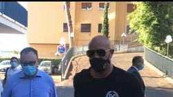 Lazio, Pepe Reina in clinica per le visite mediche – FOTO&VIDEO