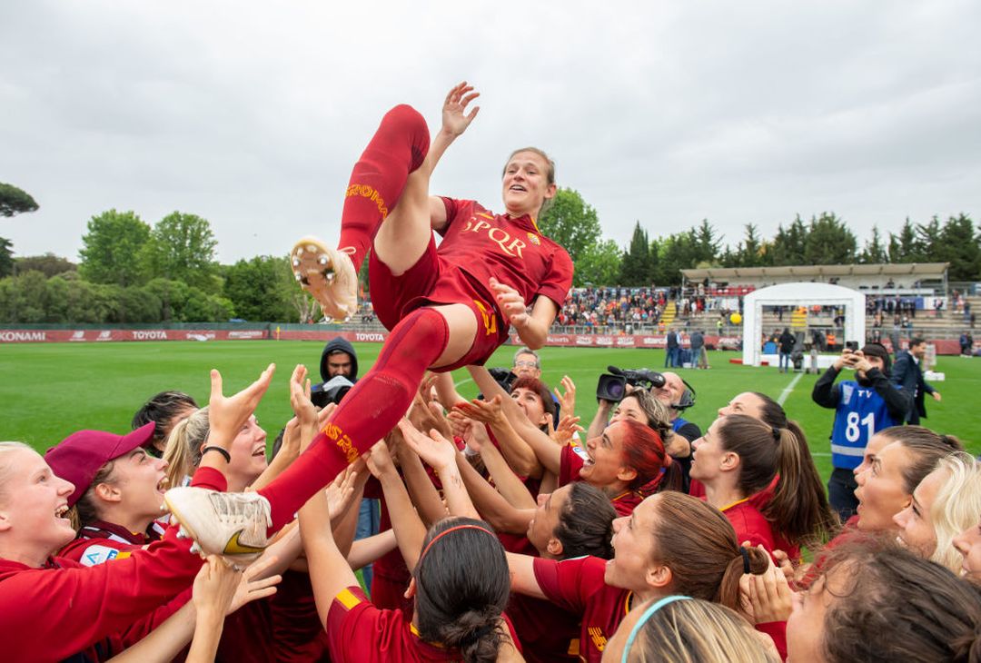 Roma Femminile Campione d’Italia, la premiazione – FOTO GALLERY- immagine 1