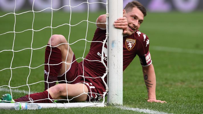 TURIN, ITALY - APRIL 15:  Andrea Belotti of FC Torino looks on during the Serie A match between FC Torino and FC Crotone at Stadio Olimpico di Torino on April 15, 2017 in Turin, Italy.  (Photo by Valerio Pennicino/Getty Images) 