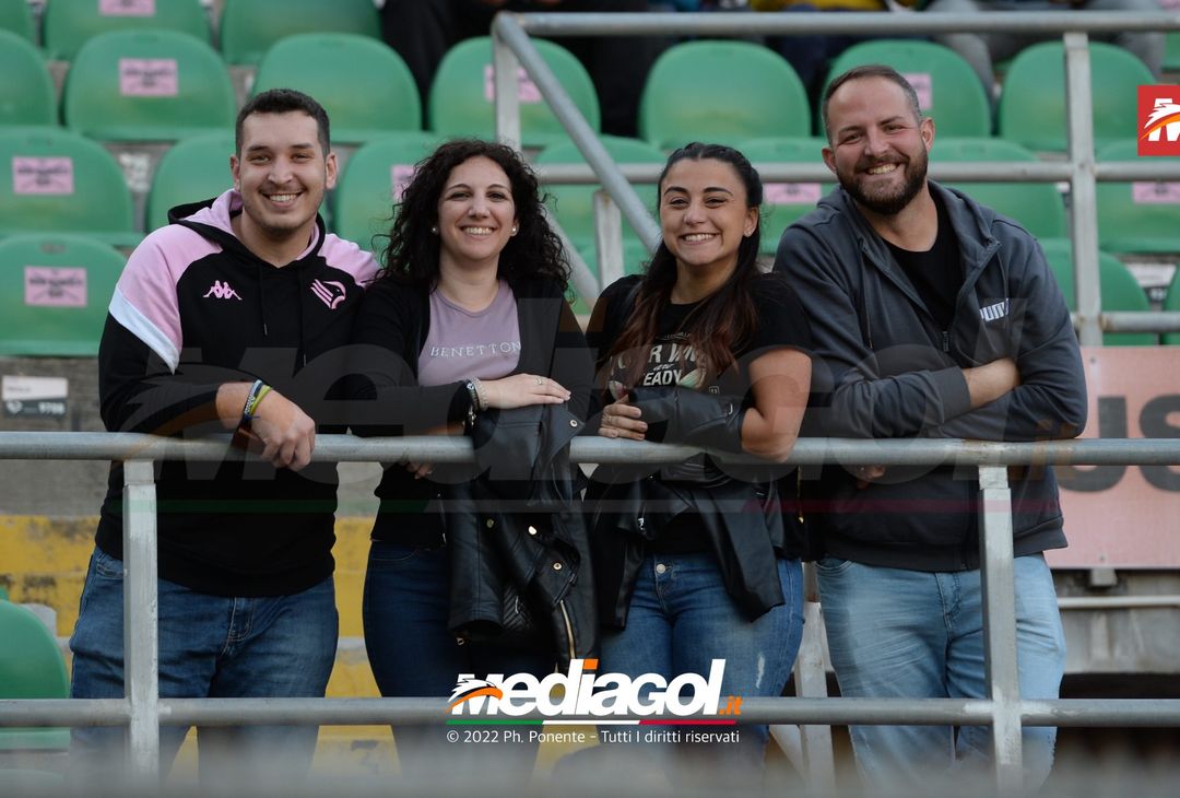 Fotogallery, i tifosi allo stadio per Palermo-Triestina 1-1 - immagine 105