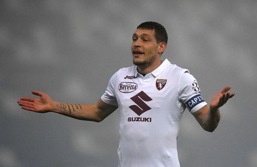  REGGIO NELL'EMILIA, ITALY - OCTOBER 23: Andrea Belotti of Torino FC reacts during the Serie A match between US Sassuolo and Torino FC at Mapei Stadium - Città del Tricolore on October 23, 2020 in Reggio nell'Emilia, Italy. (Photo by Alessandro Sabattini/Getty Images) 