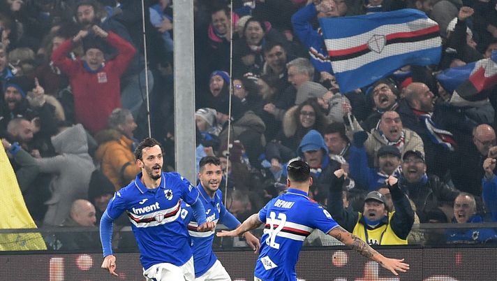 GENOA, ITALY - DECEMBER 14: Manolo Gabbiadini celebrates after scoring his first goal during the Serie A match between Genoa CFC and UC Sampdoria at Stadio Luigi Ferraris on December 15, 2019 in Genoa, Italy. (Photo by Paolo Rattini/Getty Images) GENOA, ITALY - DECEMBER 14: Manolo Gabbiadini celebrates after scoring his first goal during the Serie A match between Genoa CFC and UC Sampdoria at Stadio Luigi Ferraris on December 15, 2019 in Genoa, Italy. (Photo by Paolo Rattini/Getty Images)