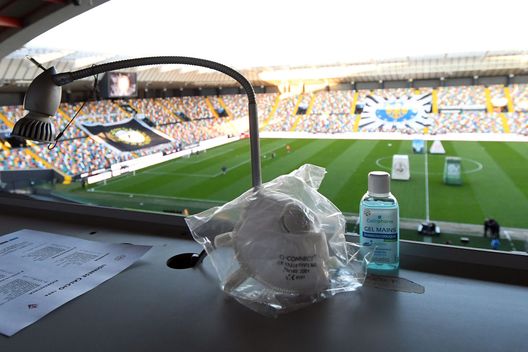 Photo by Alessandro Sabattini/Getty Images Zazzaroni: “Caos Serie A, serviva maggiore attenzione da parte dei calciatori”- immagine 2