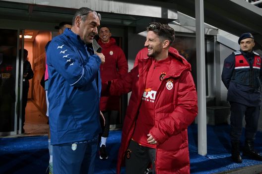 Maurizio Sarri e Dries Mertens Maurizio Sarri e Dries Mertens